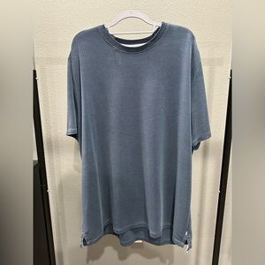 Tommy Bahama Crew Neck Size XXL Blue